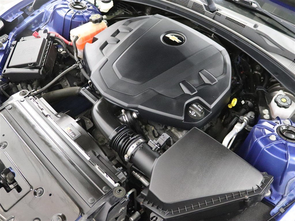 Used 2021 Chevrolet Camaro LT RWD image 30