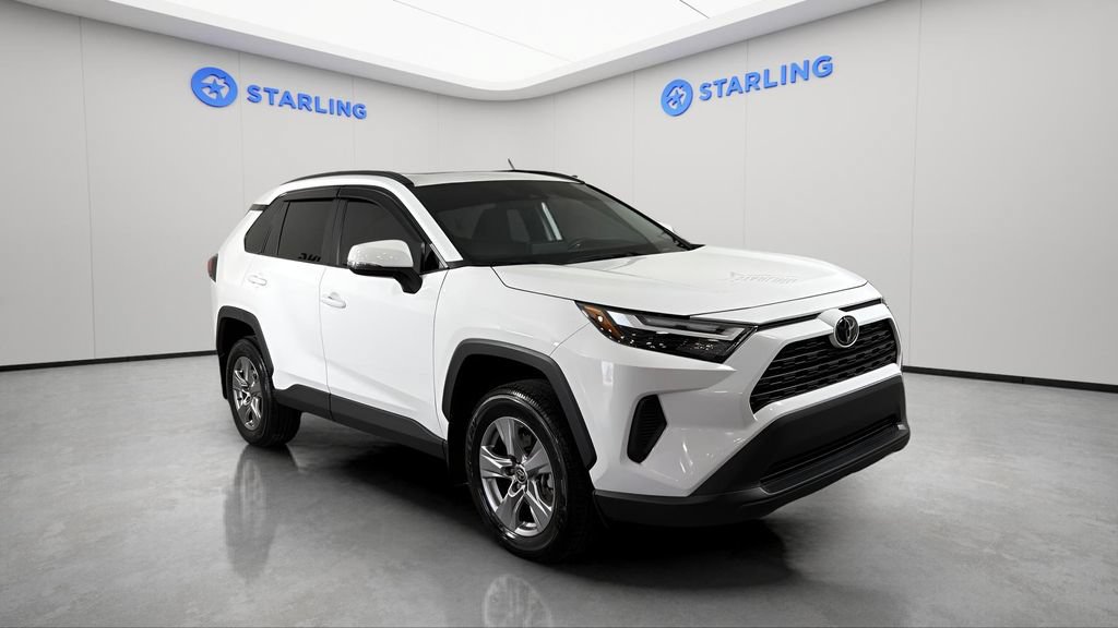 Used 2025 Toyota RAV4 XLE w/ Convenience Package FWD image 13