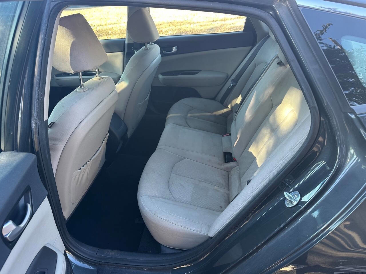 Used 2016 Kia Optima LX image 8