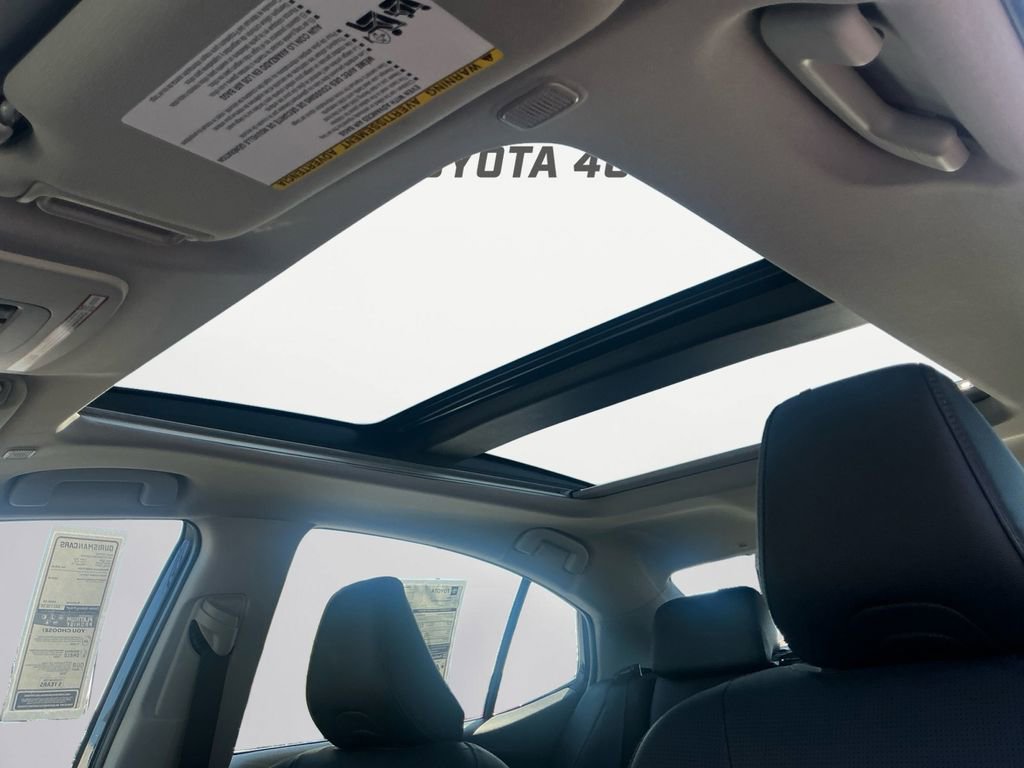 New 2026 Toyota Camry XLE FWD image 19