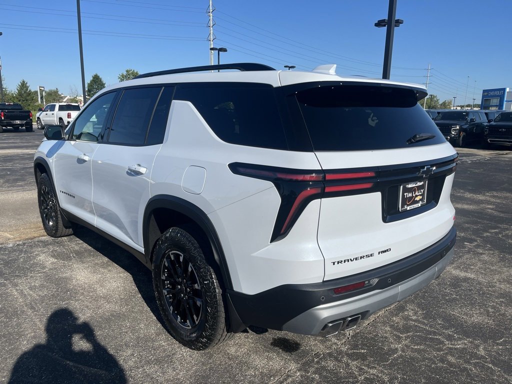 New 2026 Chevrolet Traverse Z71 w/ Driver Confidence Package image 5