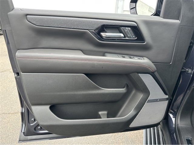 New 2026 GMC Yukon AT4 Ultimate w/ LPO, Floor Liner Package image 6