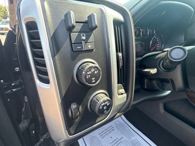 Certified 2015 GMC Sierra 1500 SLT w/ SLT Crew Cab Value Package AWD/4WD image 16