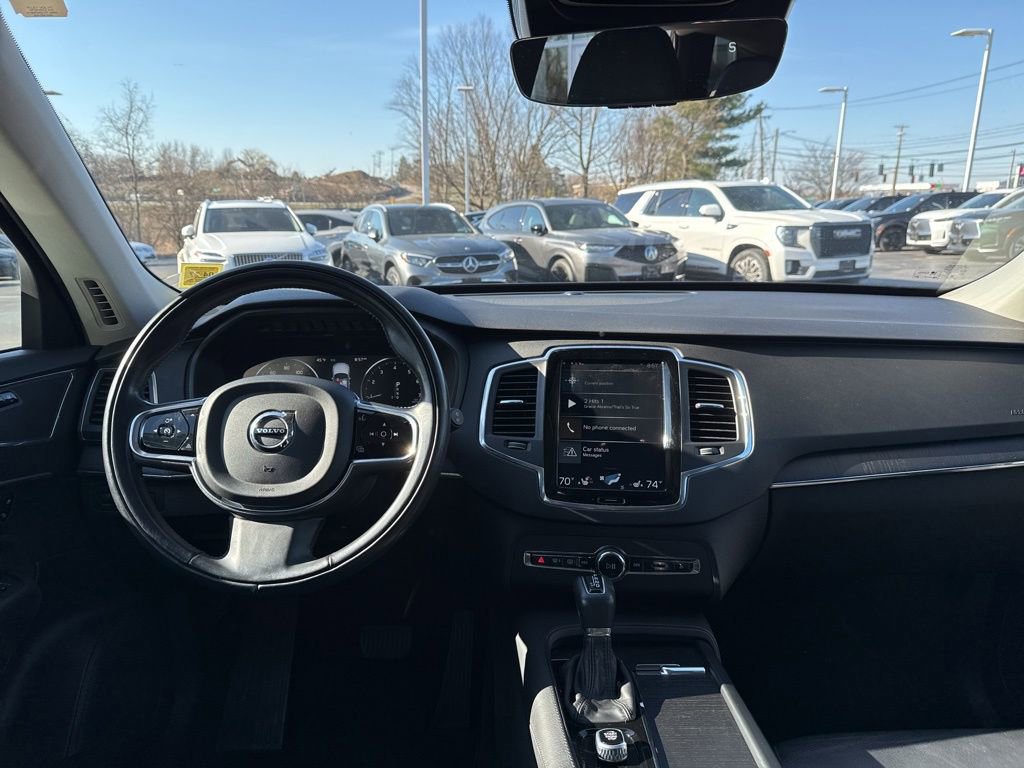 Used 2020 Volvo XC90 T6 Momentum image 21