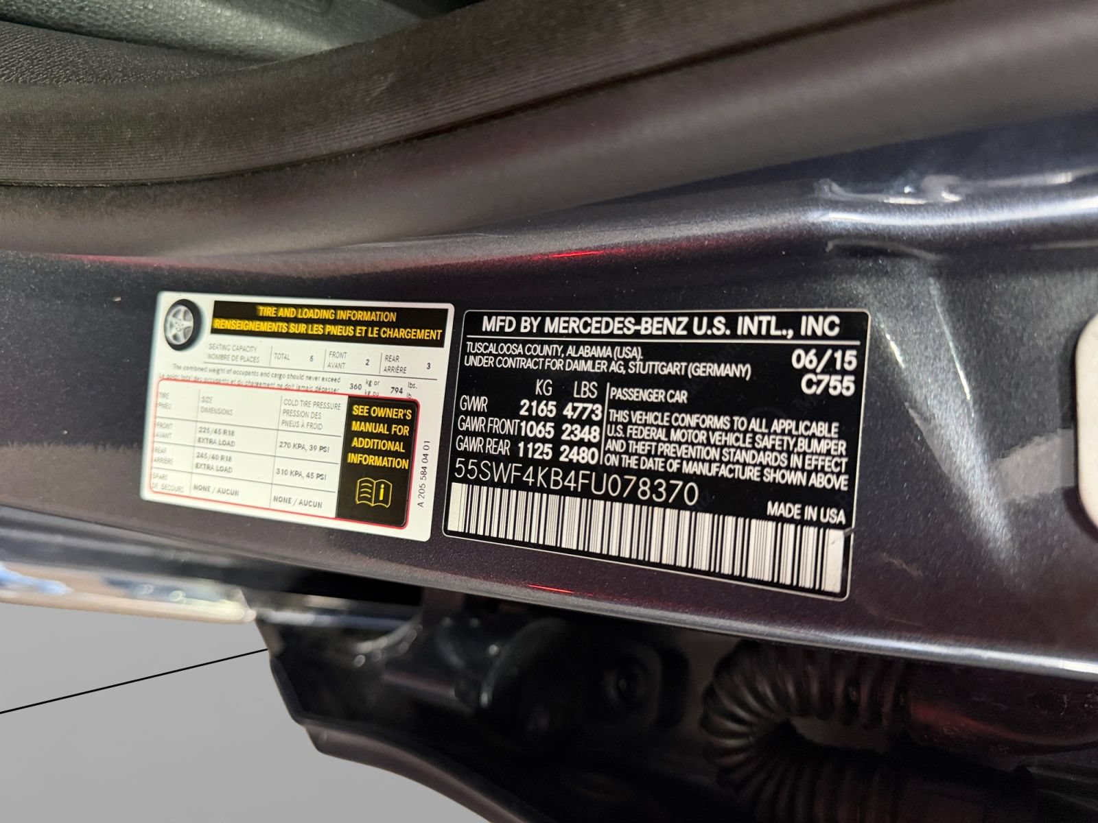 Used 2015 Mercedes-Benz C 300 4MATIC Sedan w/ Multimedia Package image 39