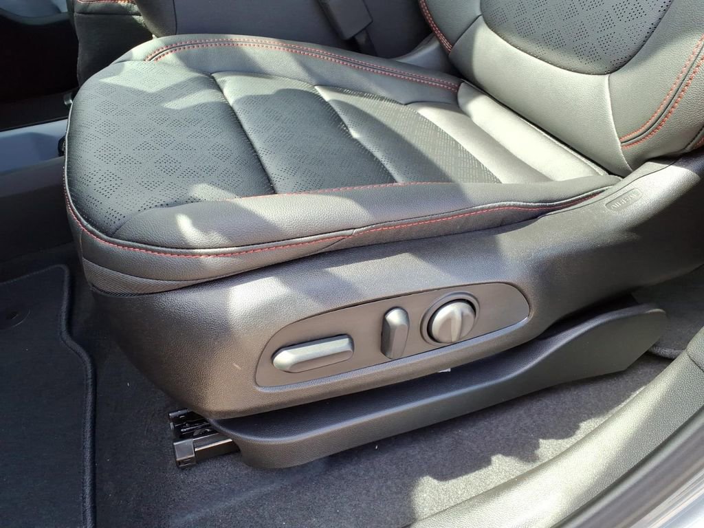 New 2027 Chevrolet Bolt RS w/ Technology Package image 17