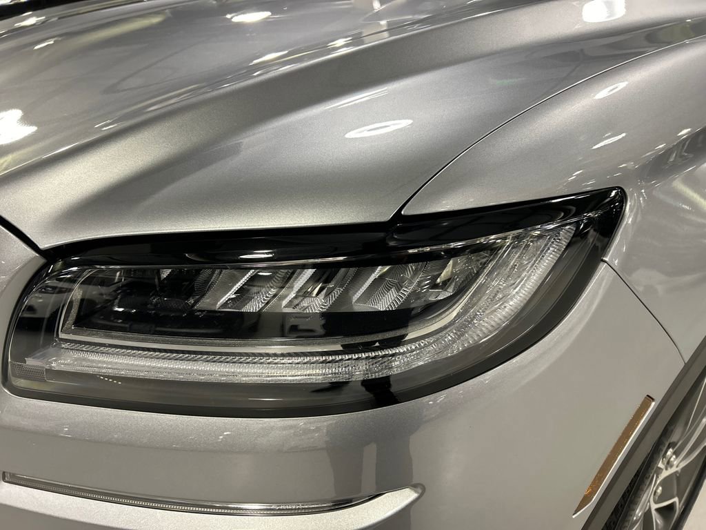 Certified 2022 Lincoln Nautilus Reserve AWD/4WD image 7