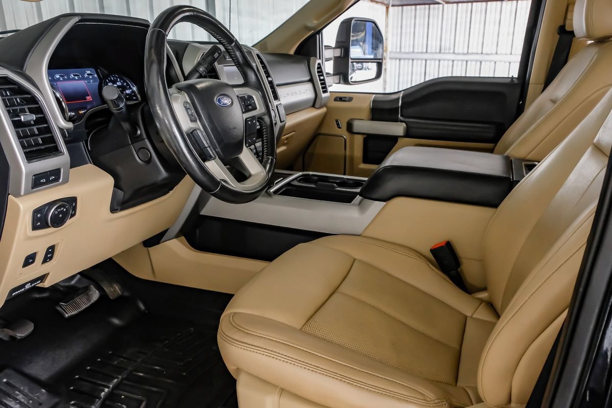 Used 2021 Ford F250 Lariat w/ Lariat Ultimate Package AWD/4WD image 15