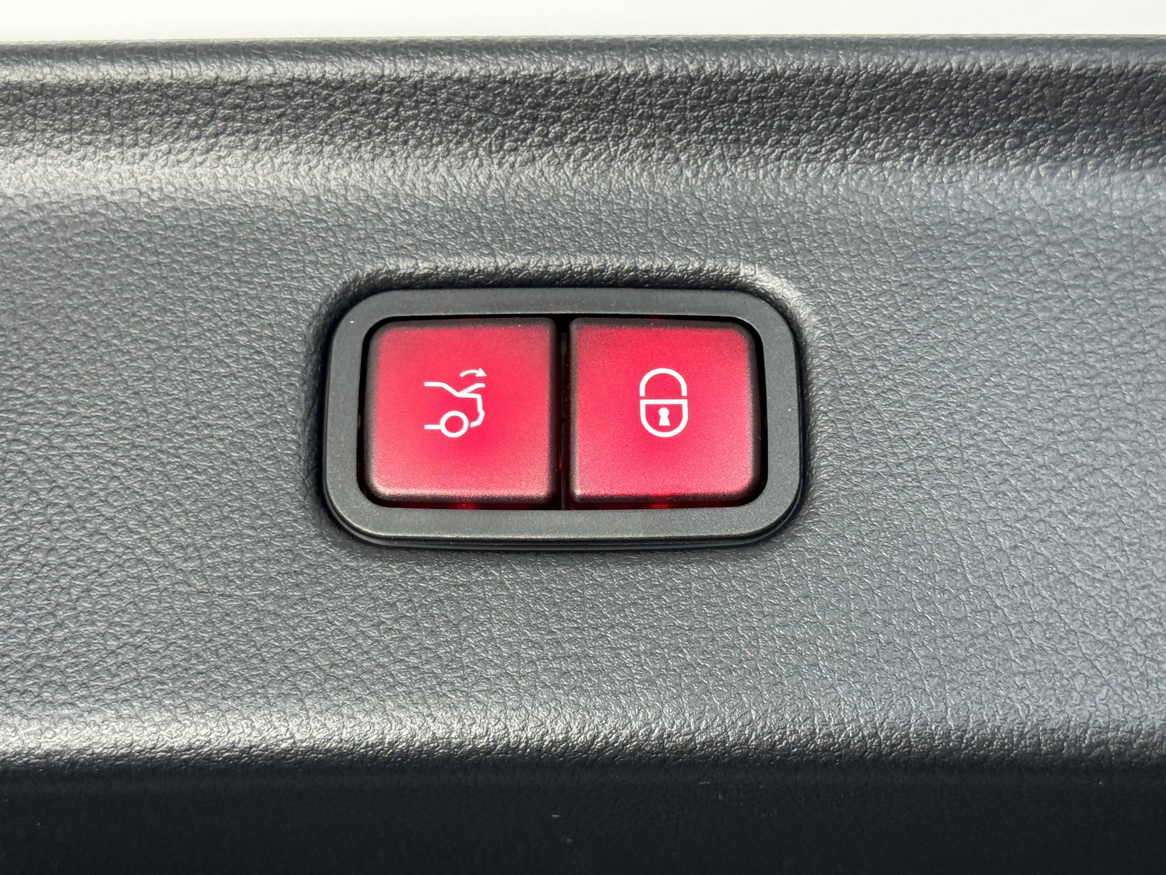 New 2026 Mercedes-Benz S 580 4MATIC Sedan image 13