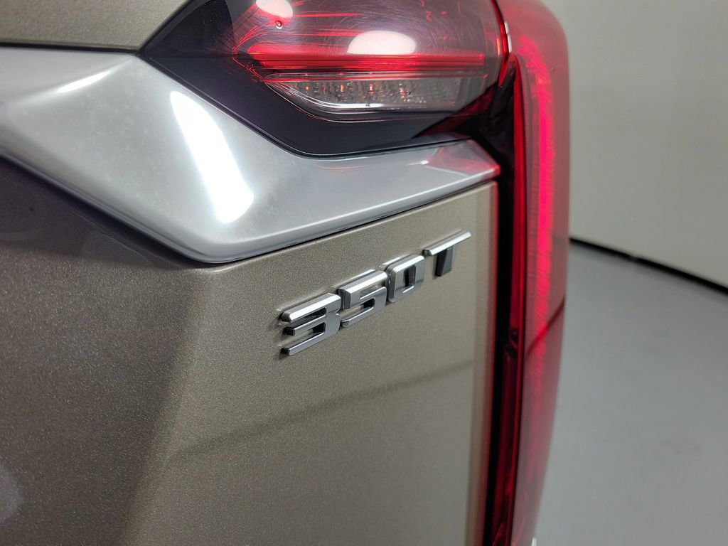 Used 2023 Cadillac XT6 Luxury FWD image 6