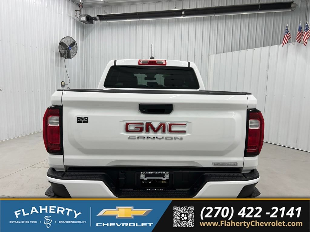 Used 2024 GMC Canyon Elevation AWD/4WD image 4