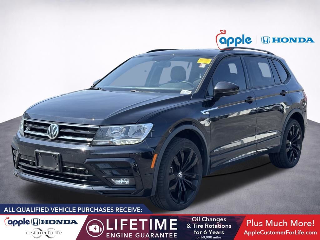 Used 2021 Volkswagen Tiguan SE image 3