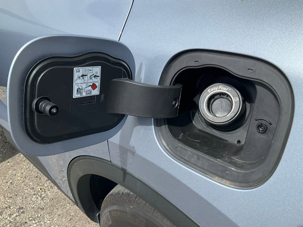 Used 2022 Ford Escape SEL w/ Technology Package image 12