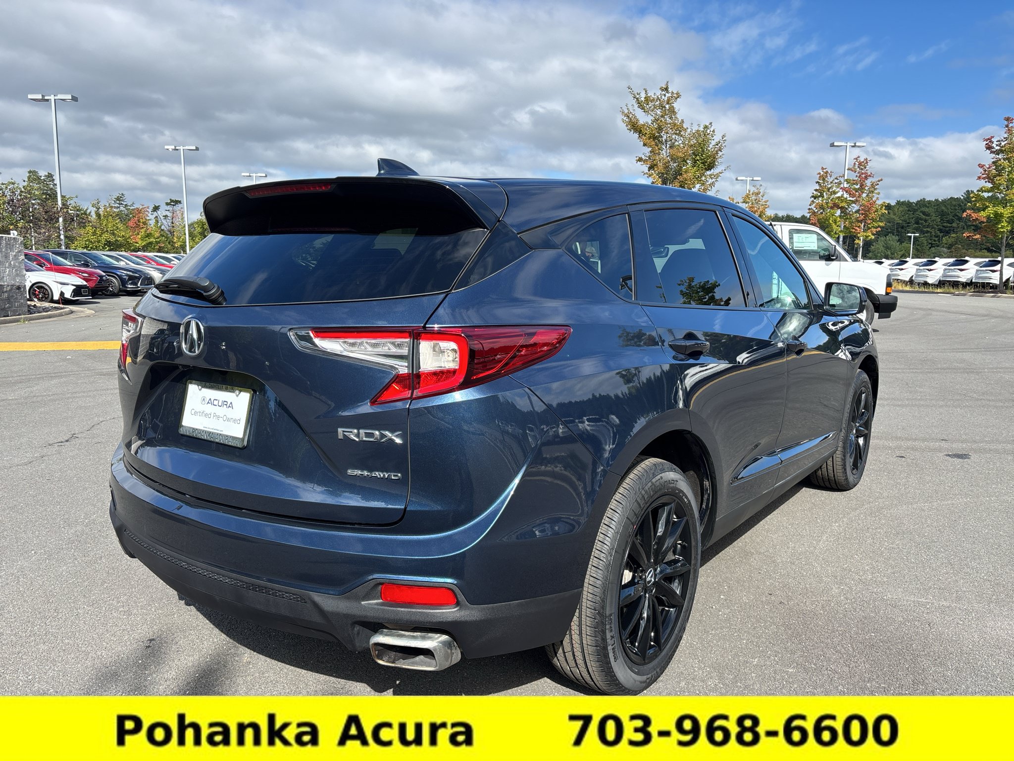 Used 2025 Acura RDX SH-AWD image 6