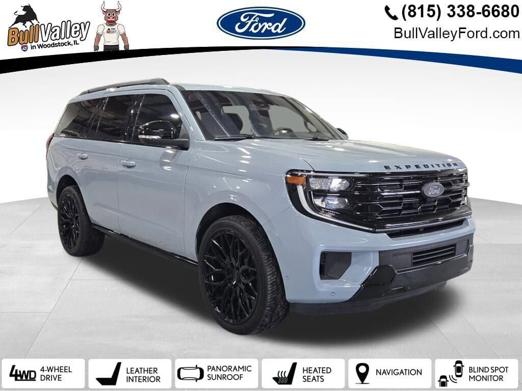 Used 2025 Ford Expedition Platinum w/ Stealth Performance Package