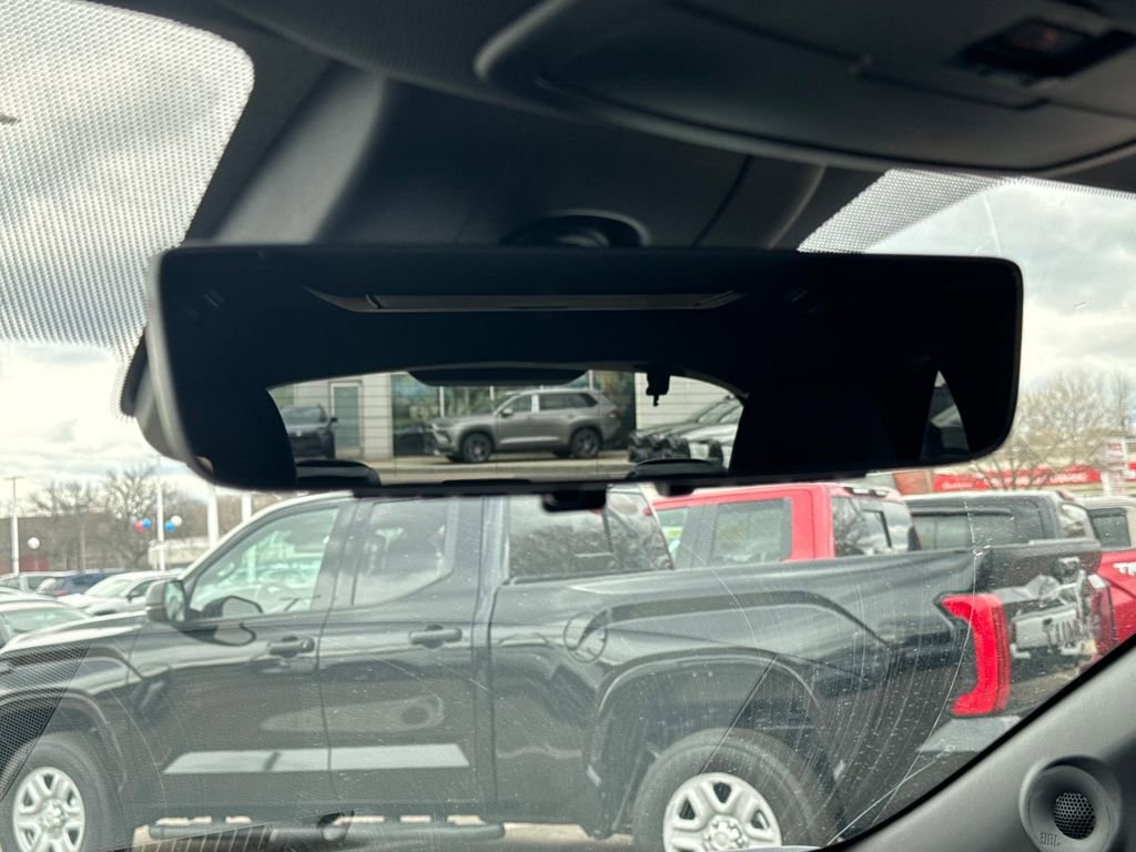 New 2026 Toyota Sienna Platinum image 32