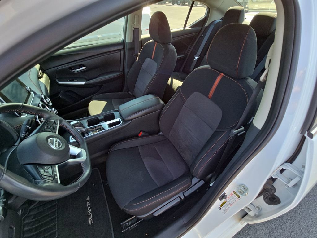 Used 2023 Nissan Sentra SR w/ Midnight Edition Package image 17