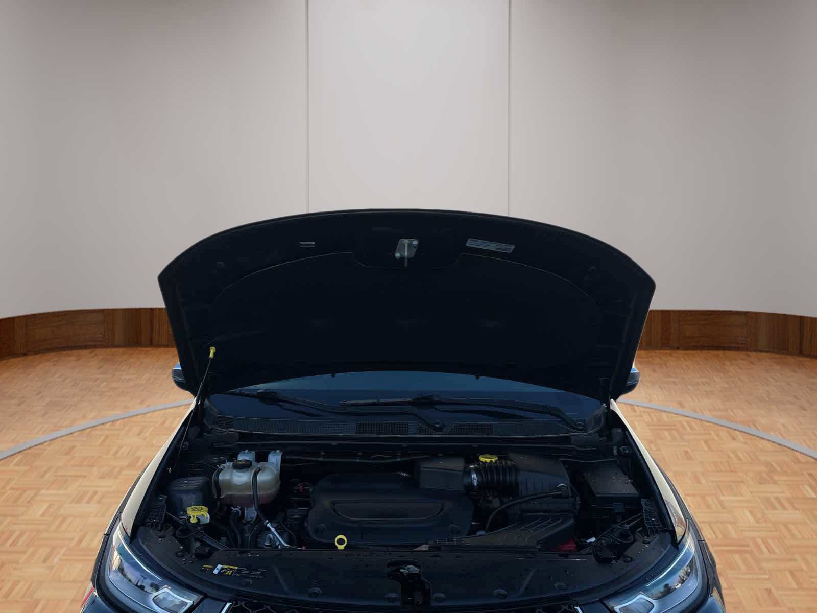 Used 2022 Chrysler Pacifica Limited FWD image 18