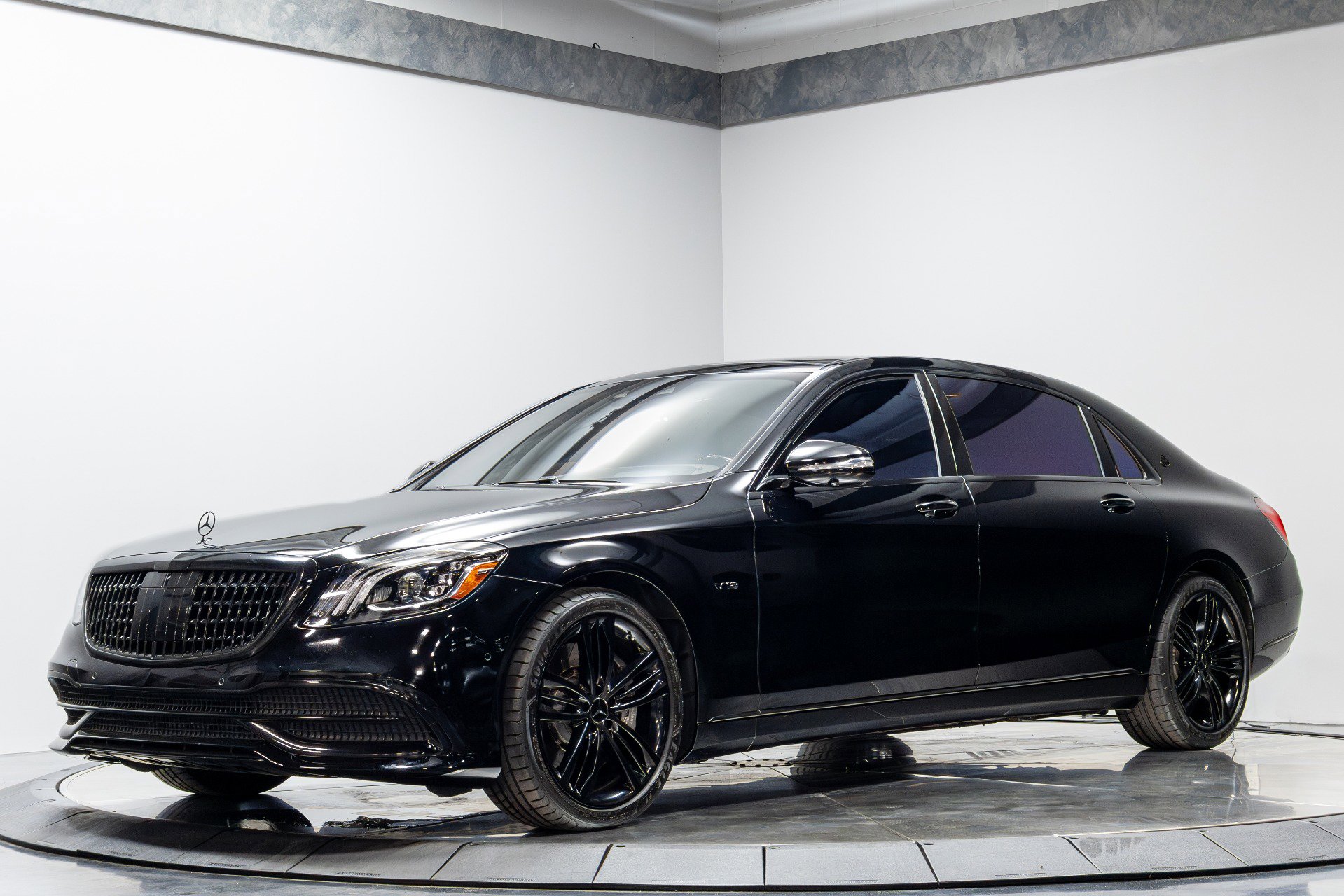 Used 2020 Mercedes-Benz Maybach S 650 image 2