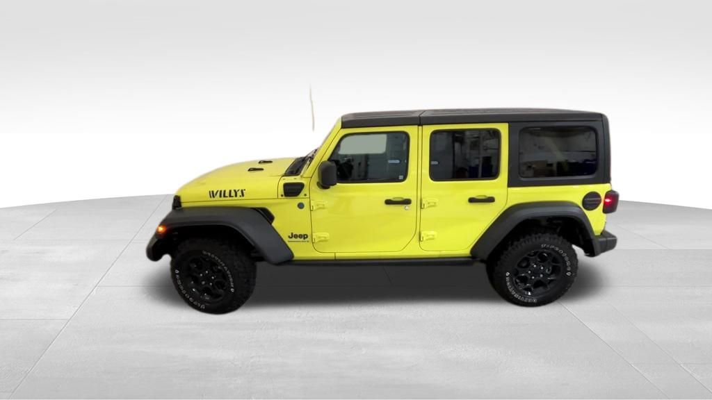 Used 2023 Jeep Wrangler Unlimited w/ Cold Weather Group image 2