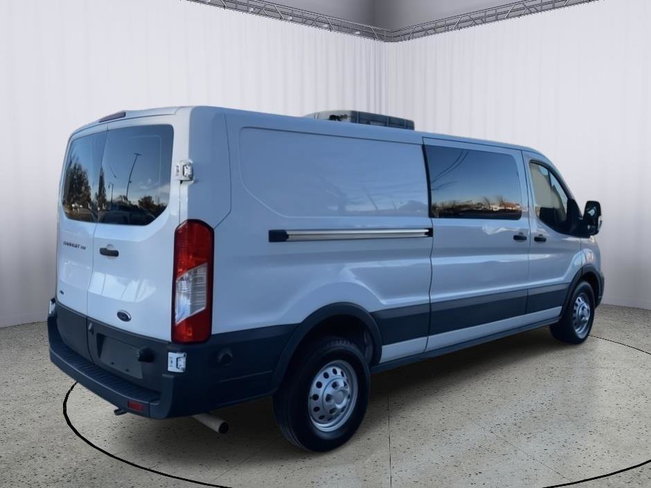 Used 2020 Ford Transit 150 Low Roof AWD image 8
