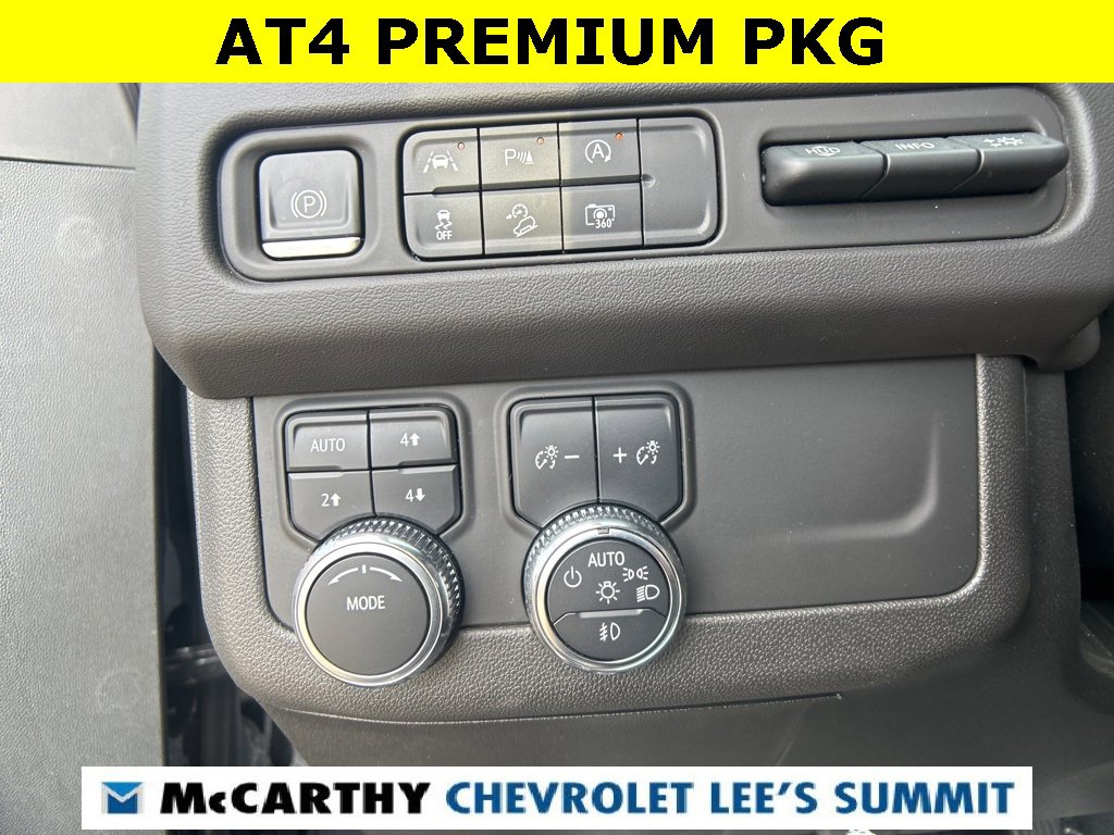 Used 2023 GMC Yukon XL AT4 w/ AT4 Premium Package image 11