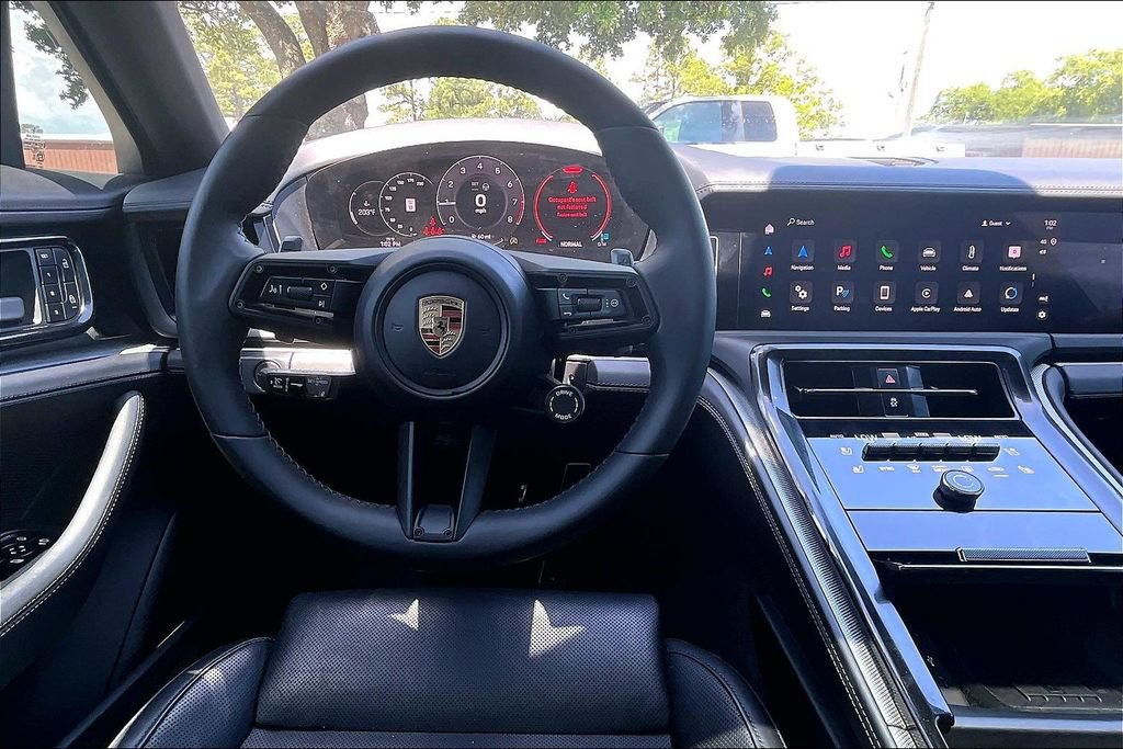 Used 2025 Porsche Panamera 4 AWD/4WD image 8
