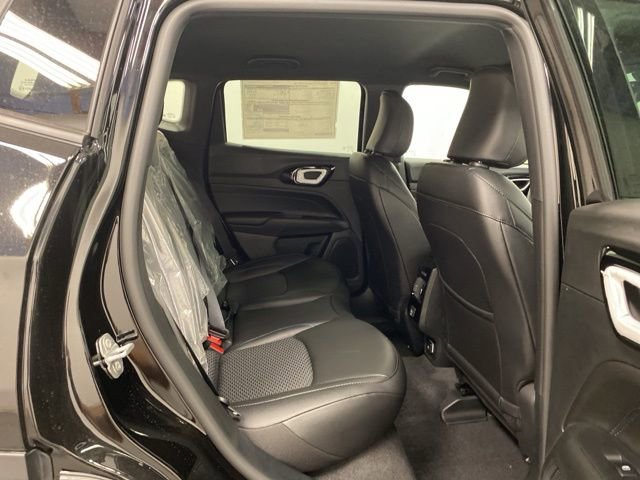 New 2026 Jeep Compass Latitude image 23