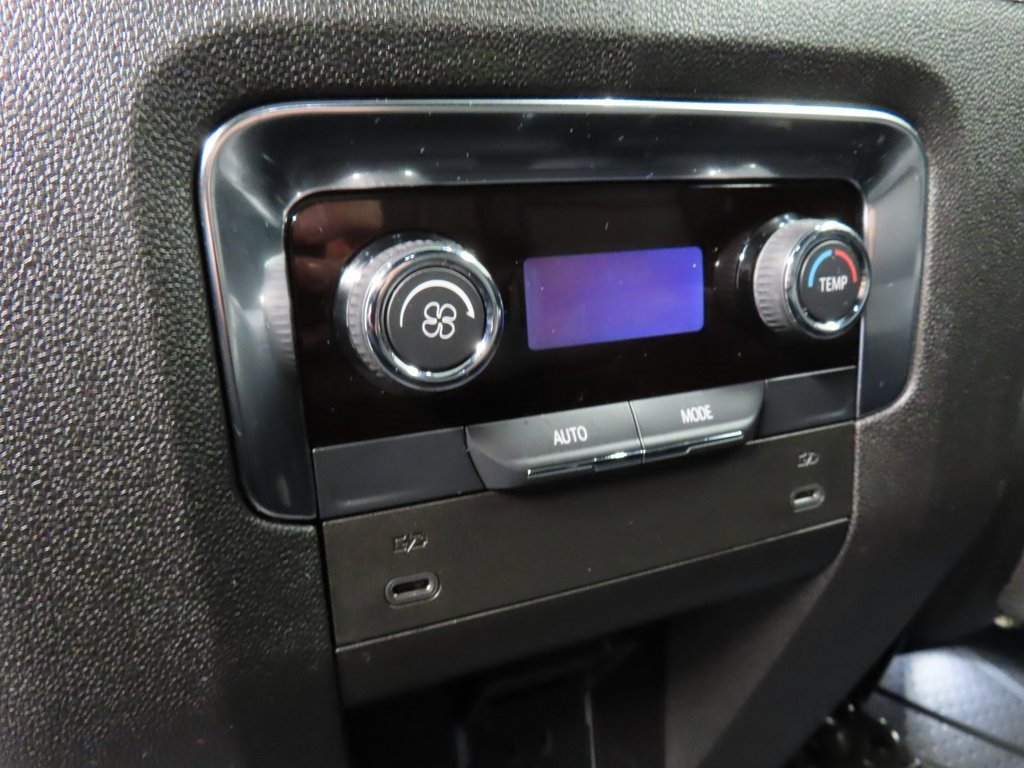 Used 2025 Chevrolet Tahoe Z71 image 11