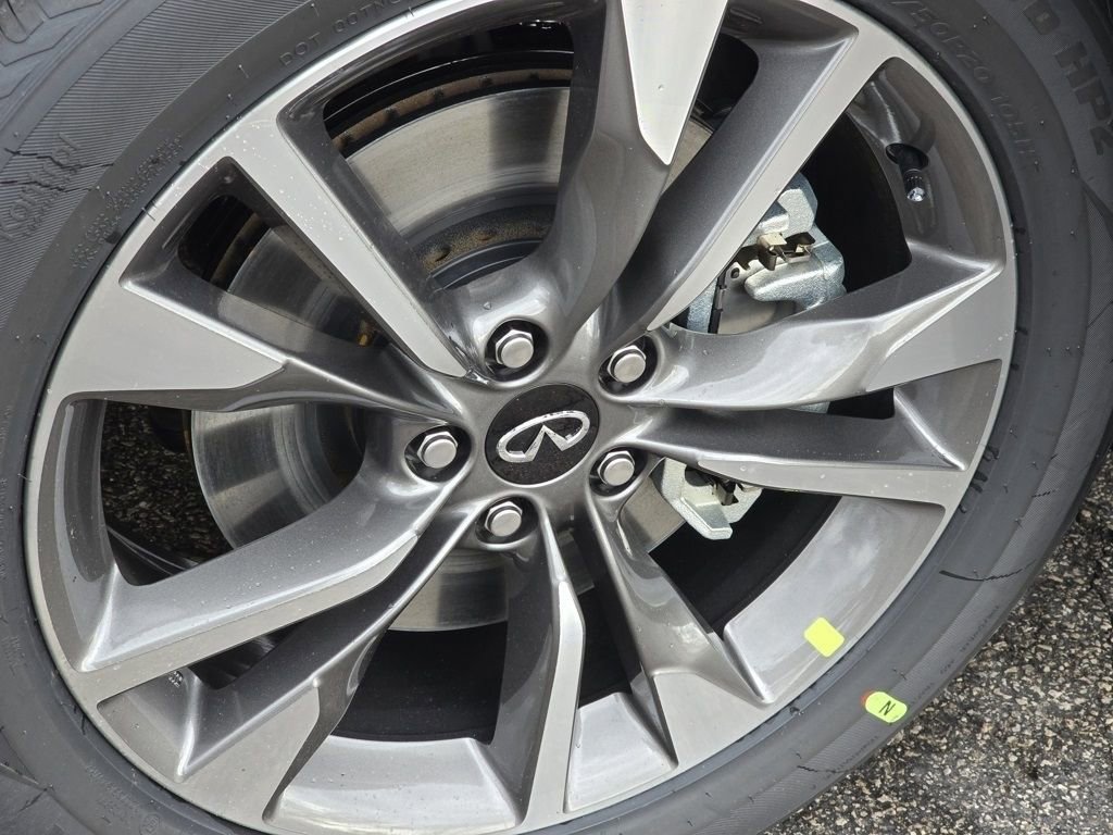 Certified 2025 INFINITI QX60 Luxe w/ Cargo Package image 11