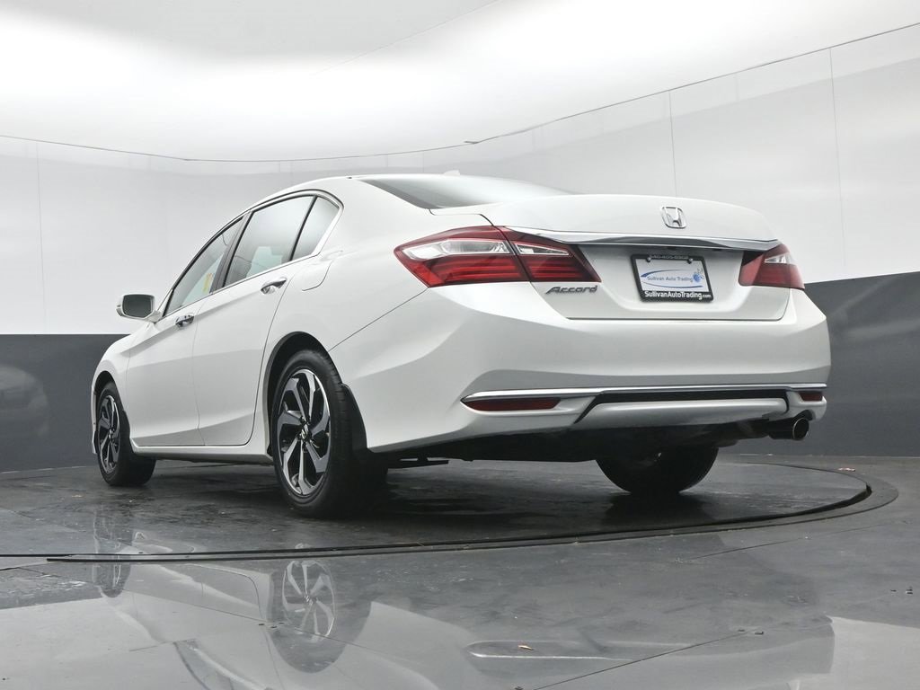 Used 2016 Honda Accord EX image 48