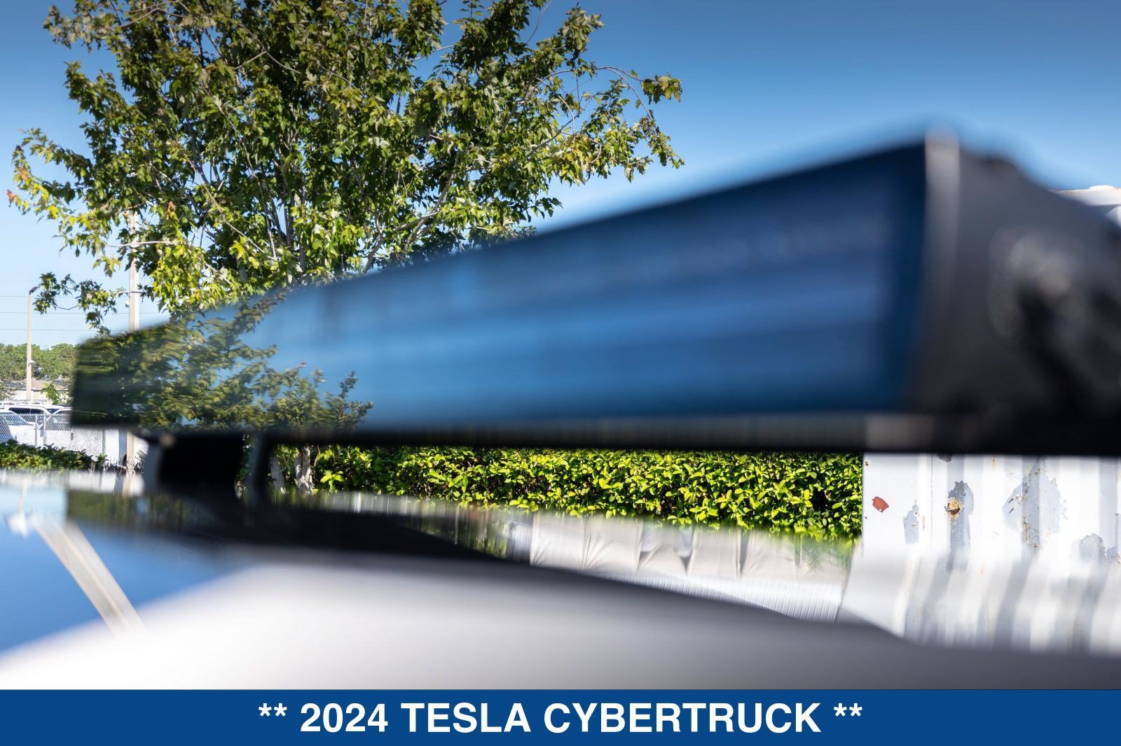 Used 2024 Tesla Cybertruck Cyberbeast AWD/4WD image 22