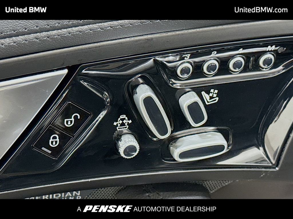 Used 2014 Jaguar F-TYPE S image 4