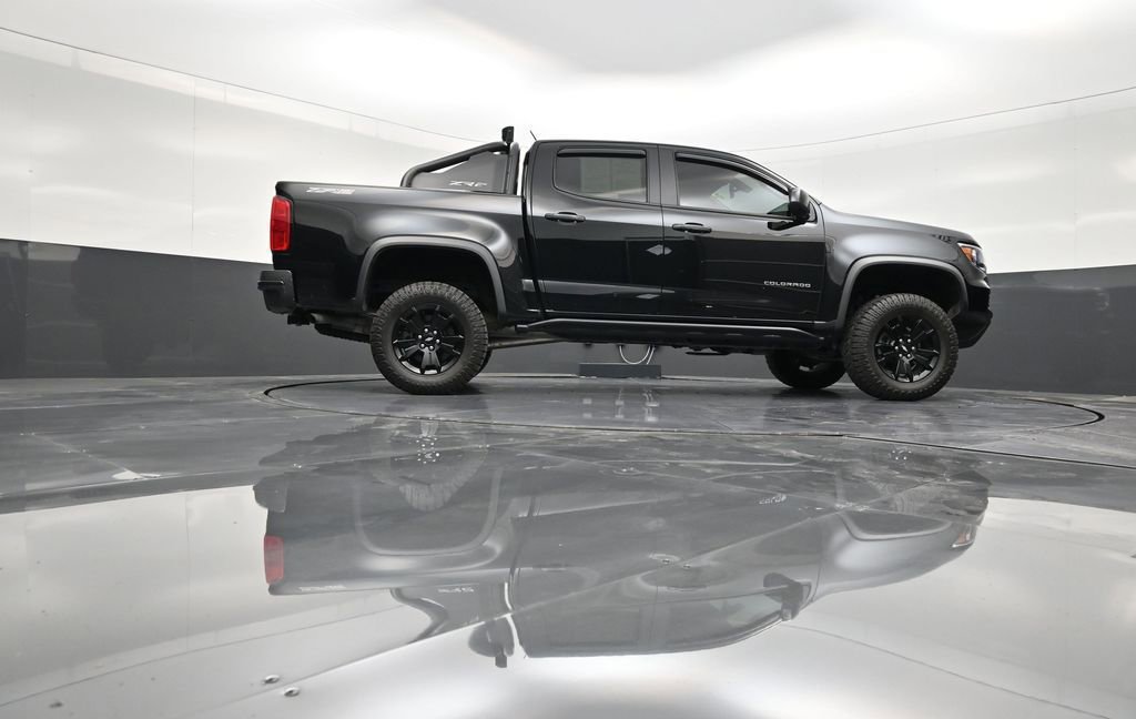 Used 2022 Chevrolet Colorado ZR2 w/ ZR2 Midnight Special Edition image 25