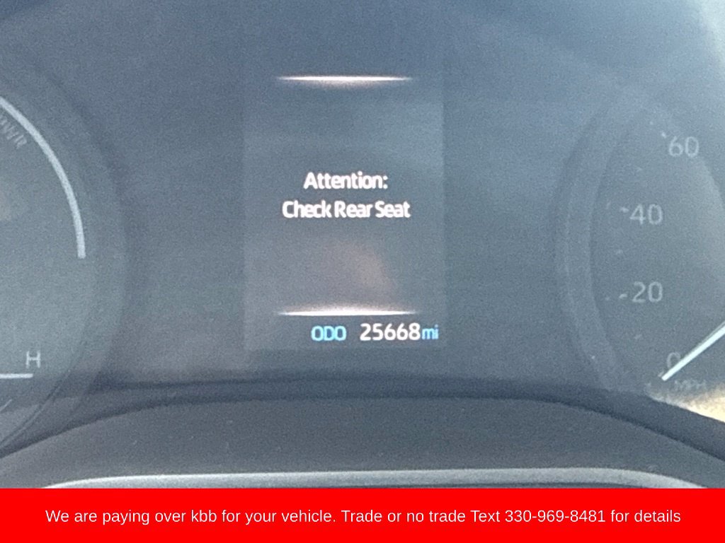 Used 2023 Toyota Sienna XSE w/ XSE Plus Package AWD/4WD image 31