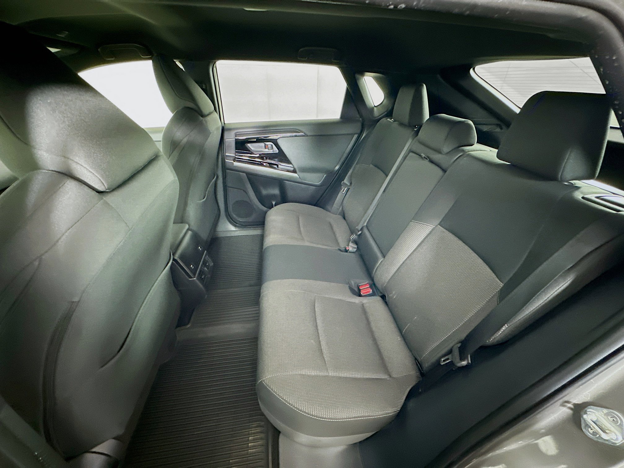 Used 2024 Subaru Solterra Premium image 27