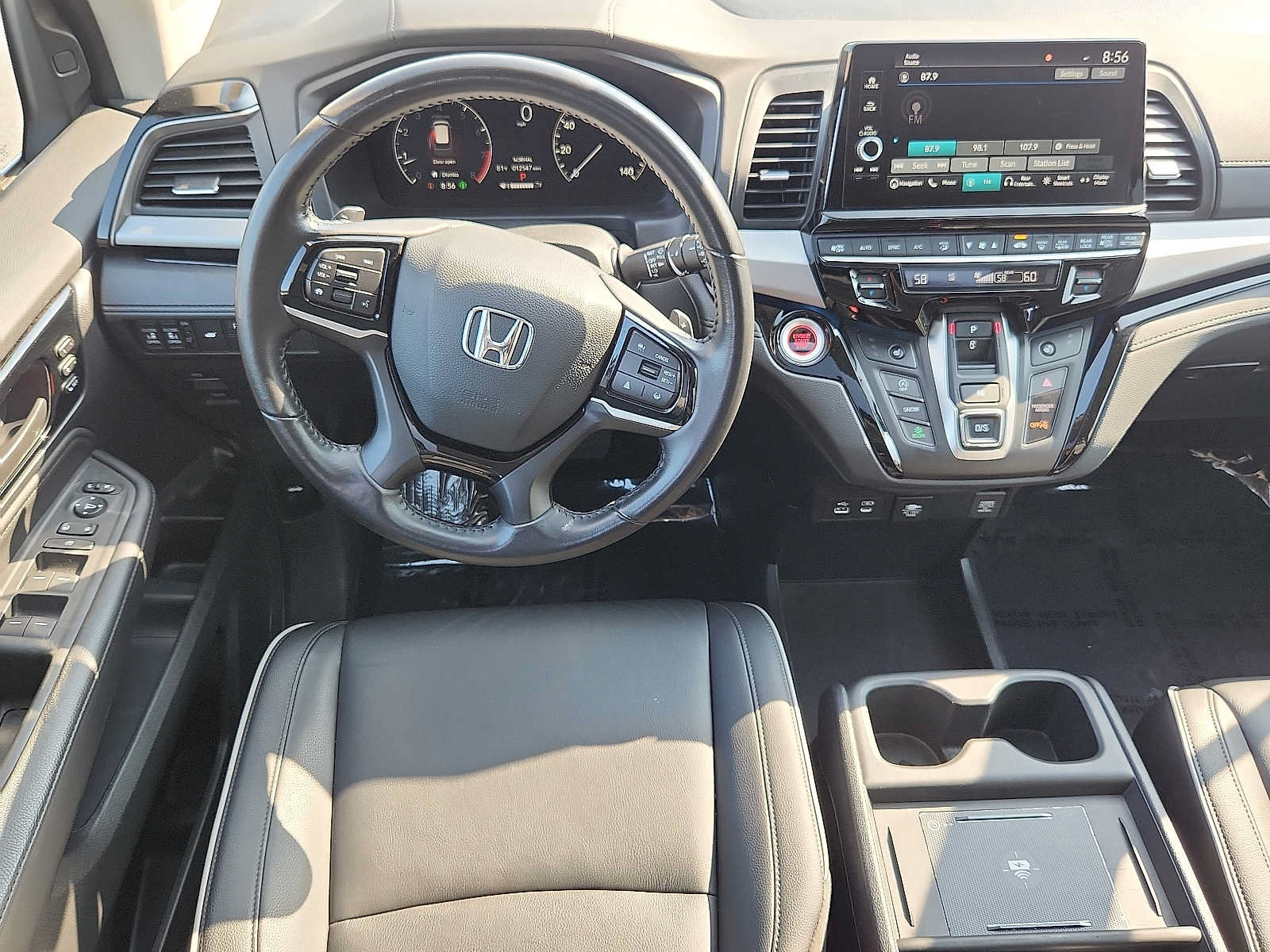 Certified 2025 Honda Odyssey Touring image 11