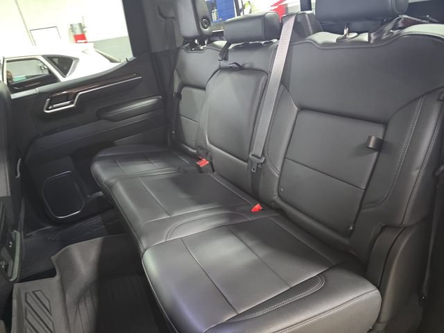 Used 2022 Chevrolet Silverado 1500 LT Trail Boss w/ LT Trail Boss Premium Package AWD/4WD image 15