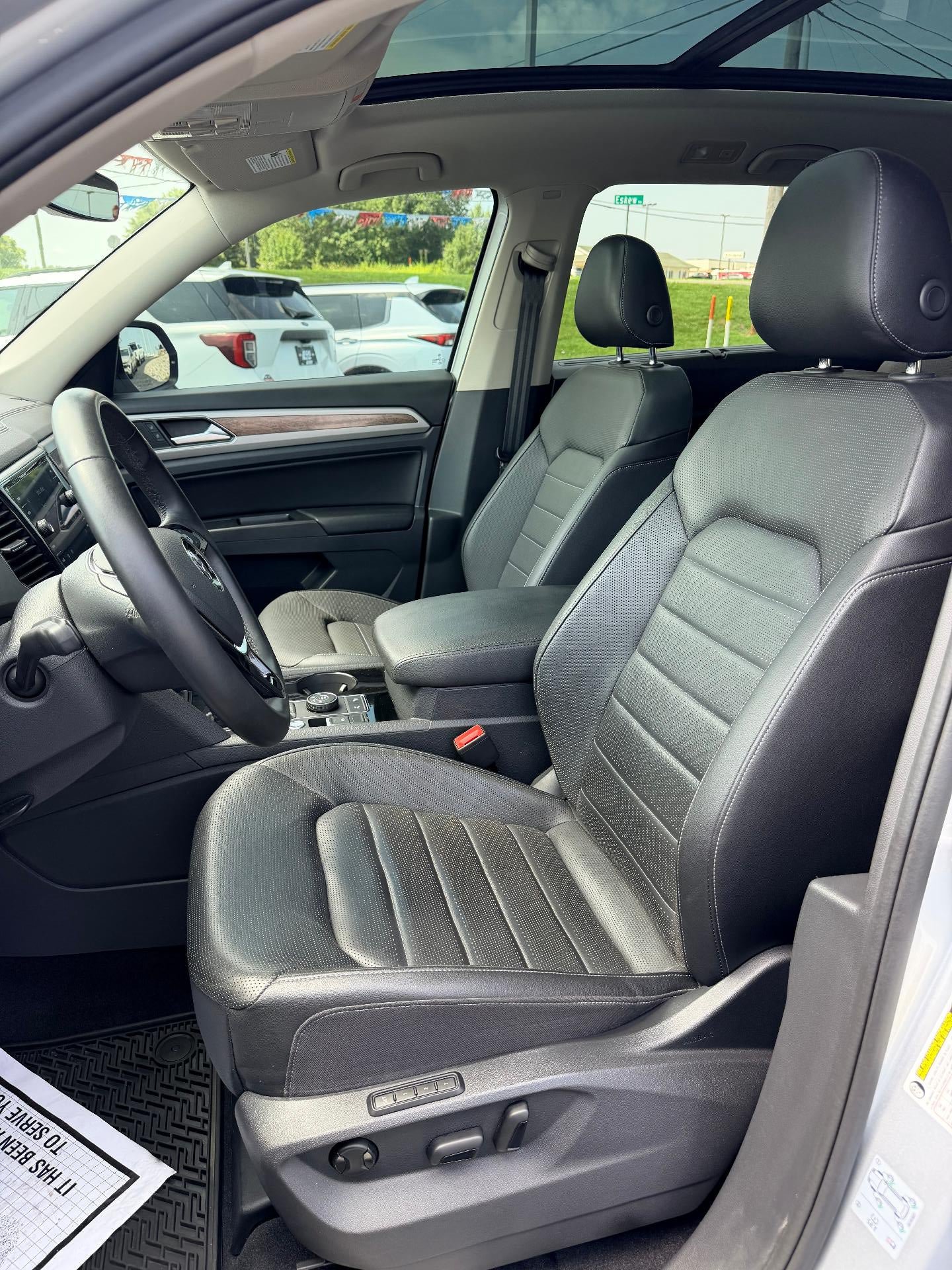 Used 2019 Volkswagen Atlas SEL Premium AWD/4WD image 13