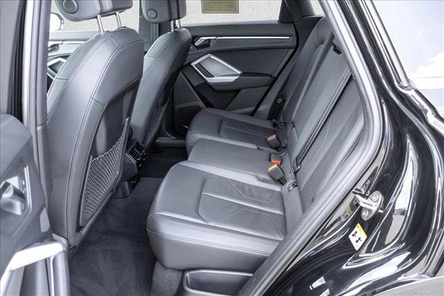 Used 2025 Audi Q3 2.0T Premium AWD/4WD image 21