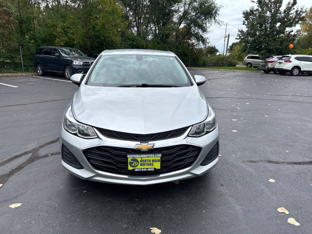 Used 2019 Chevrolet Cruze LS FWD image 2
