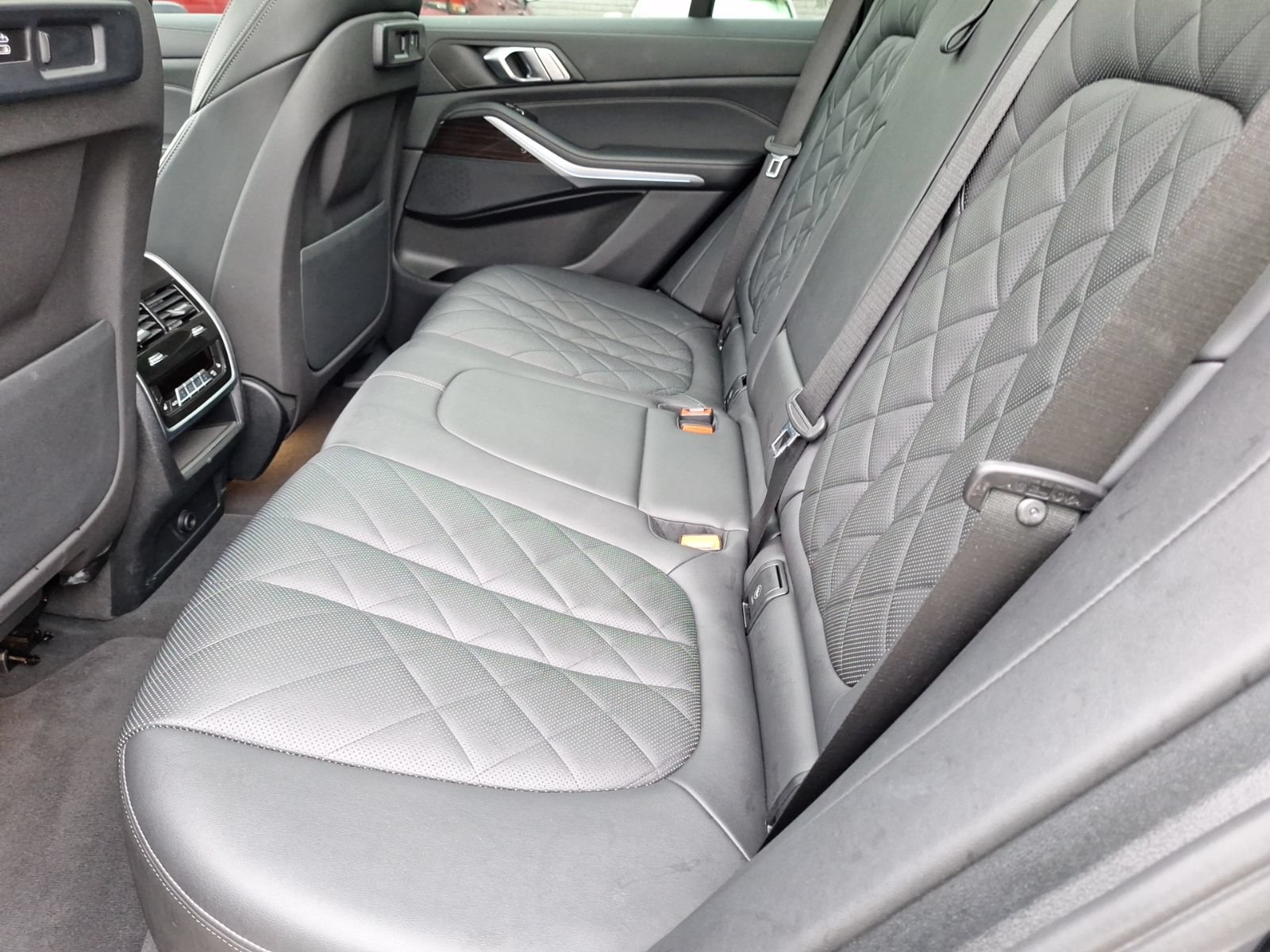 Used 2023 BMW X5 xDrive45e AWD/4WD image 35