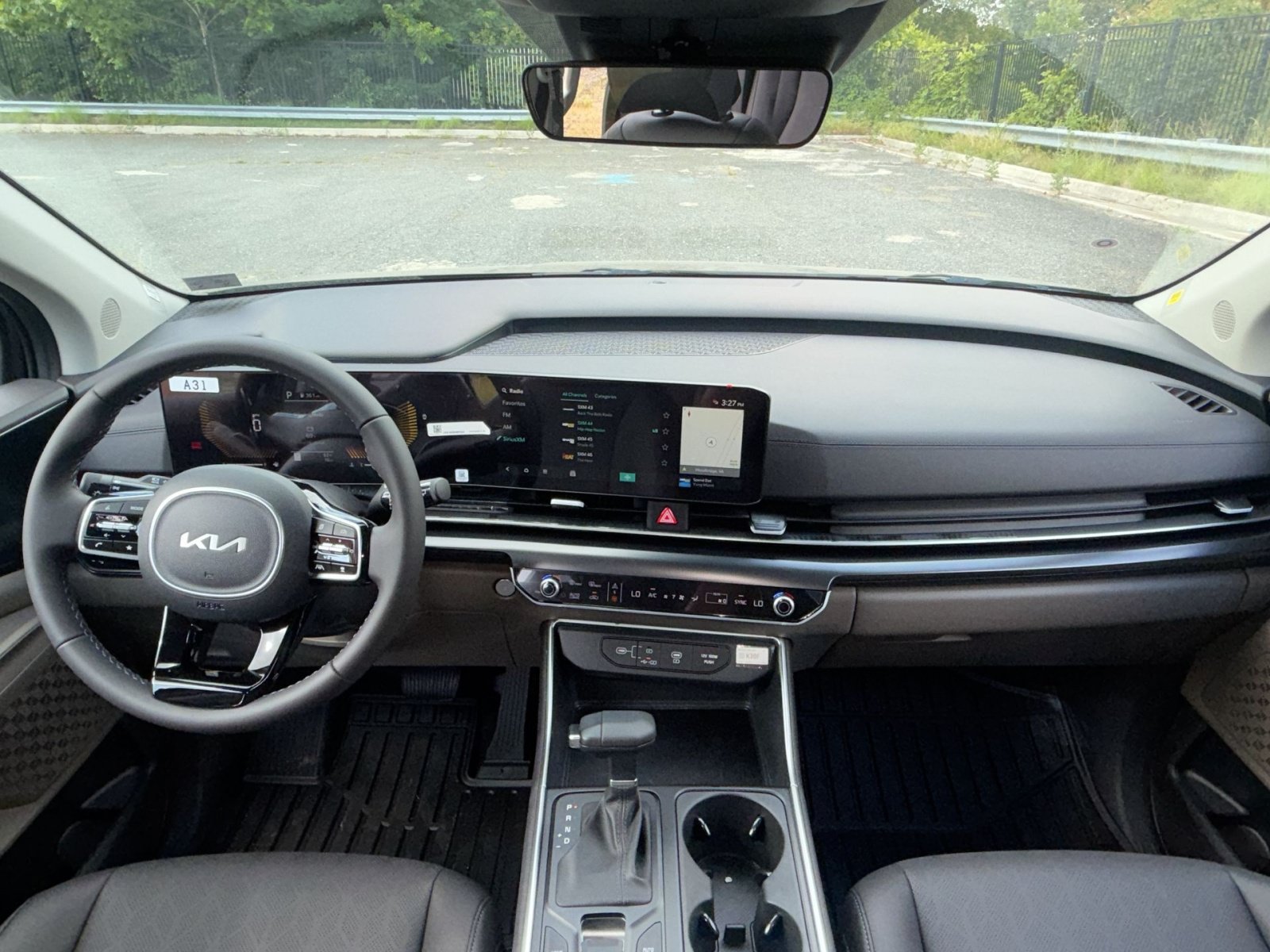 New 2026 Kia Carnival FWD image 38
