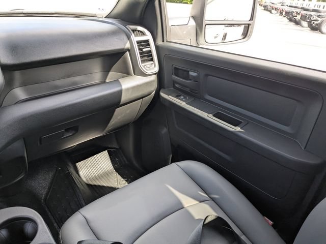 New 2026 RAM 5500 Tradesman w/ Chrome Appearance Group AWD/4WD image 15