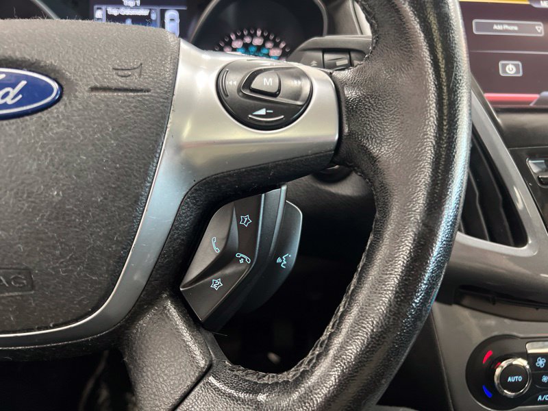 Used 2012 Ford Focus Titanium w/ SEL/Titanium Winter Pkg FWD image 23