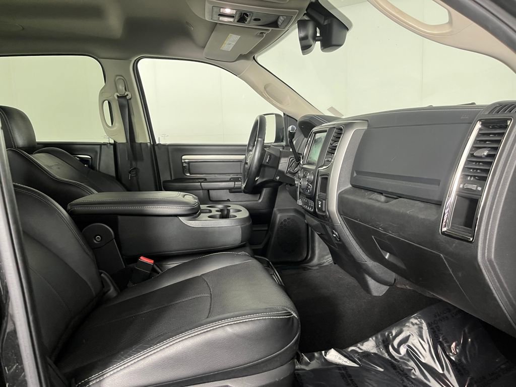 Used 2018 RAM 2500 Laramie w/ Sport Appearance Group image 16