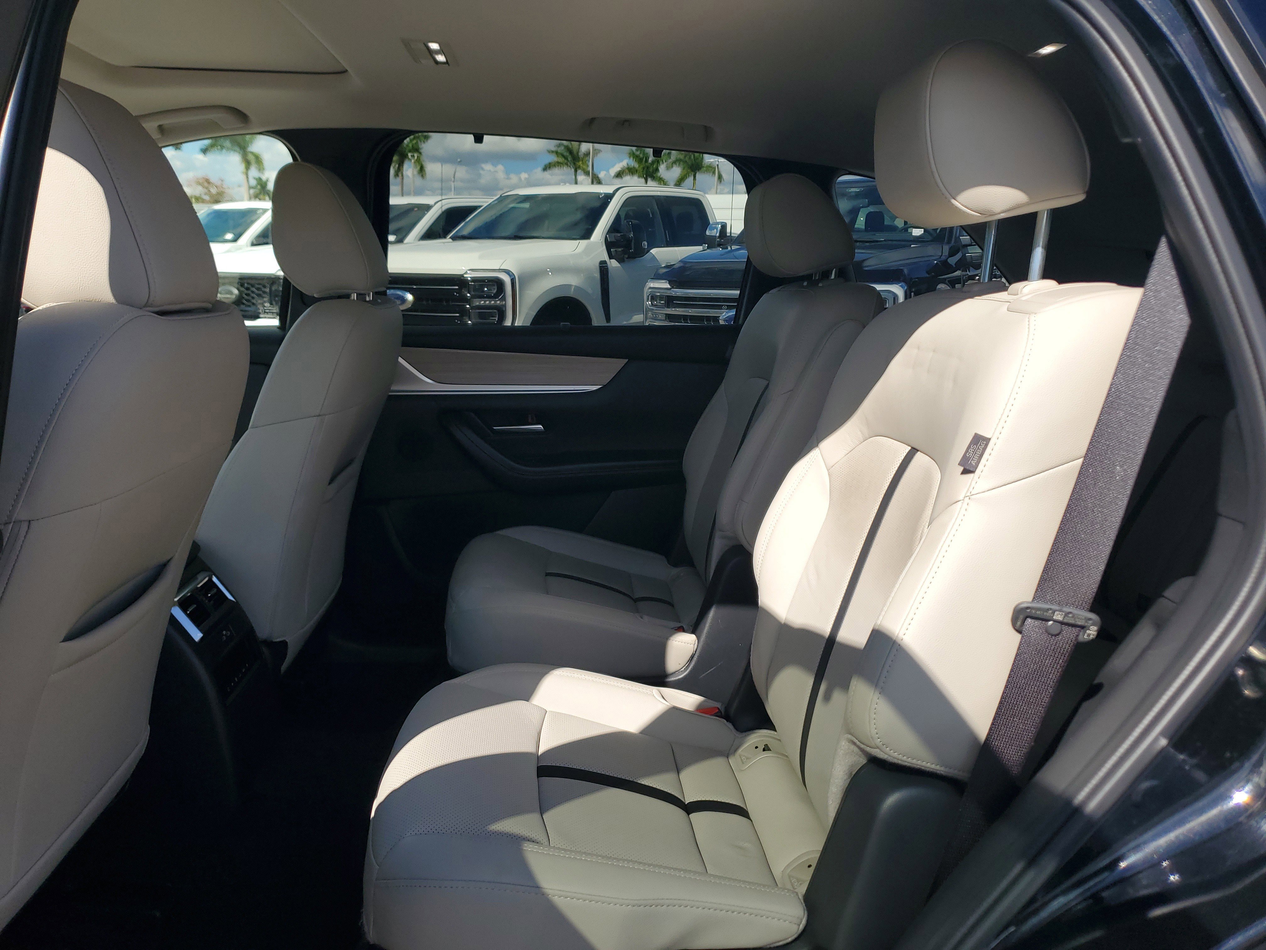 Used 2025 MAZDA CX-90 3.3 Turbo w/ Preferred Package image 14