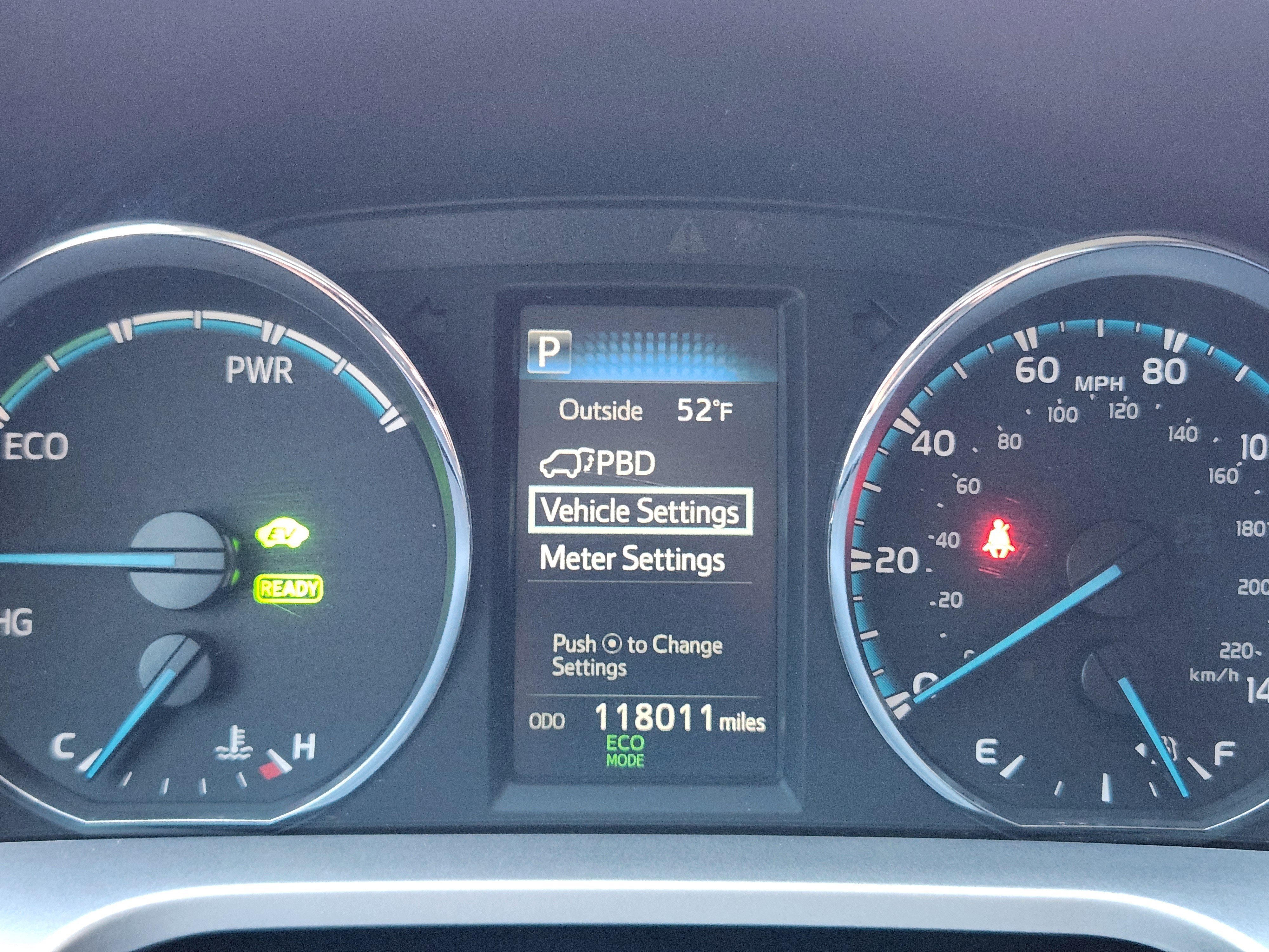 Used 2016 Toyota RAV4 XLE image 21