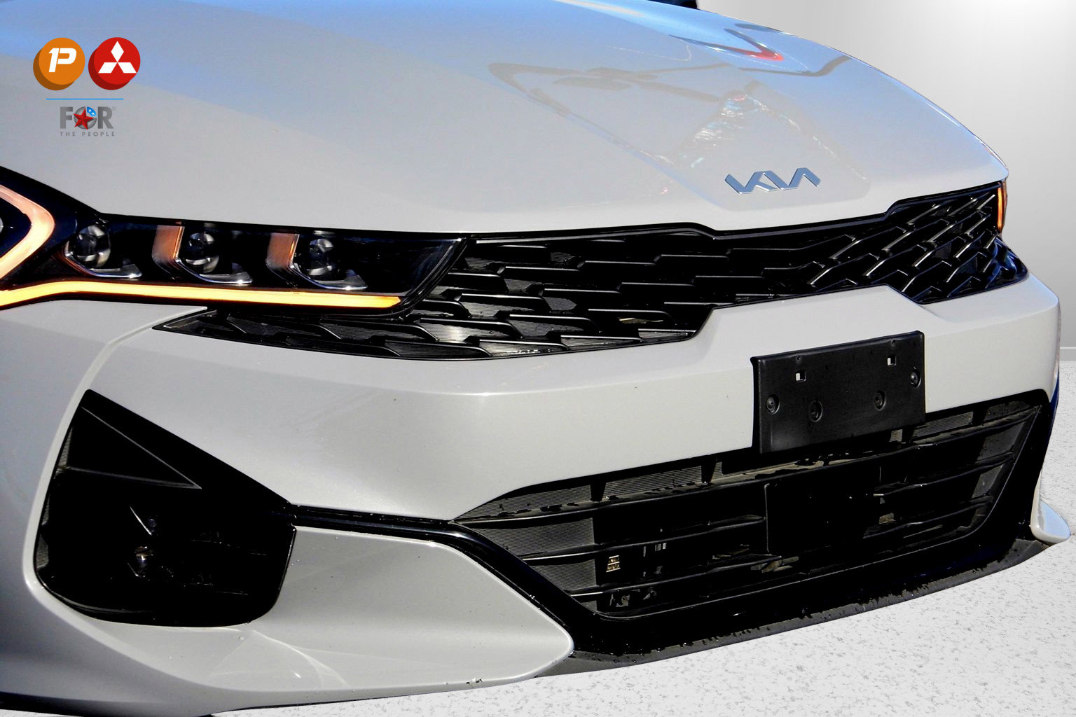 Used 2024 Kia K5 GT-Line w/ GT-Line Premium Package image 8