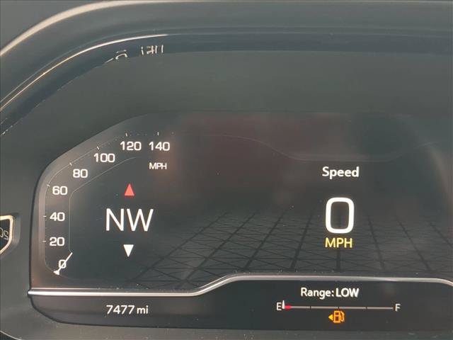 Used 2024 GMC Yukon Denali Ultimate AWD/4WD image 11
